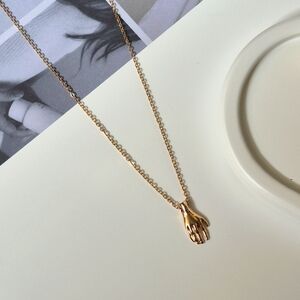 EGold Hand Pendant Necklace